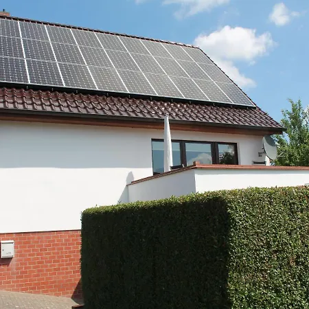 Quaint Bungalow With Garden In Germany Дом отдыха Рерик